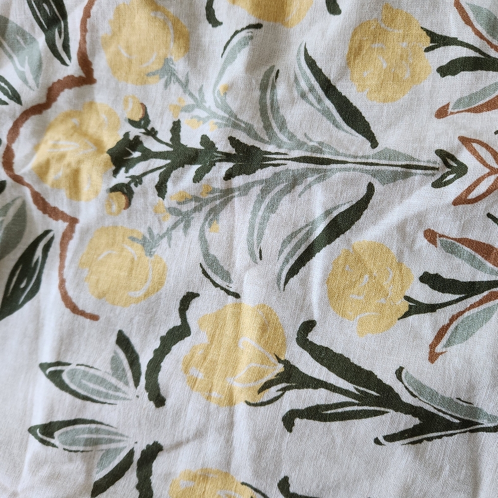 Floral Dress - Picture 3 of 3